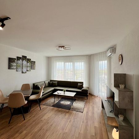 Holiday Apartments Gjakova Exterior photo